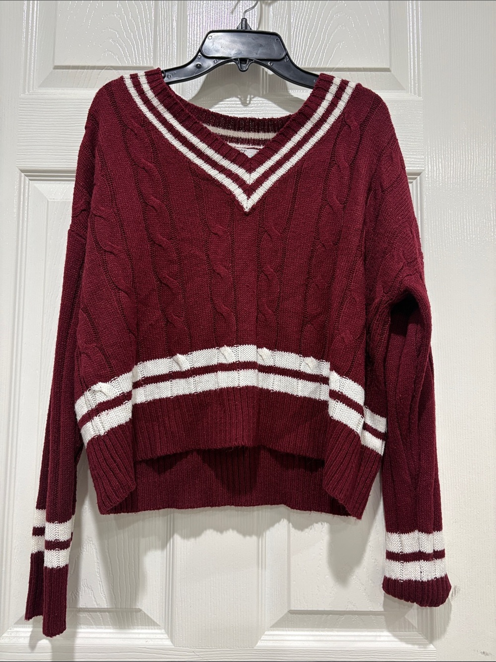 Women's Cable Knit V-Neck Sweater - Burgundy with White Stripes